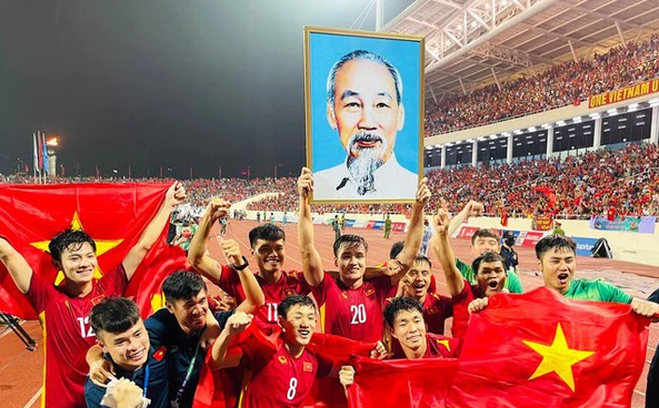 cam-on-thay-park-da-giup-bong-da-viet-giai-toa-con-khat-vang