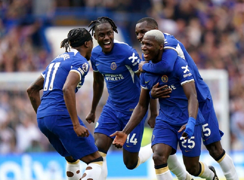 alan-shearer-chelsea-can-chieu-mo-them-tien-dao-de-ganh-vac-hang-cong