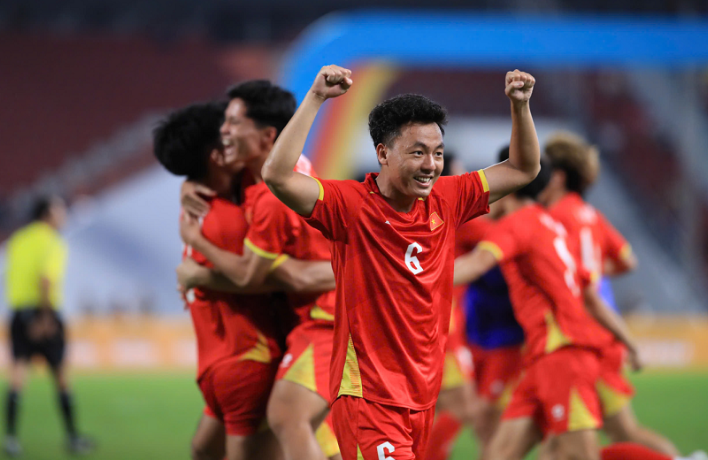 tuyen-giua-bao-dong-do-ganh-nang-don-ca-len-vai-thai-son